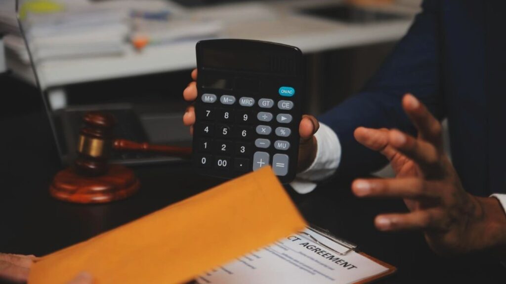 Debt Recovery in the UAE: Complete Legal Guide to Recover Unpaid Commercial Debts Debt Recovery in UAE